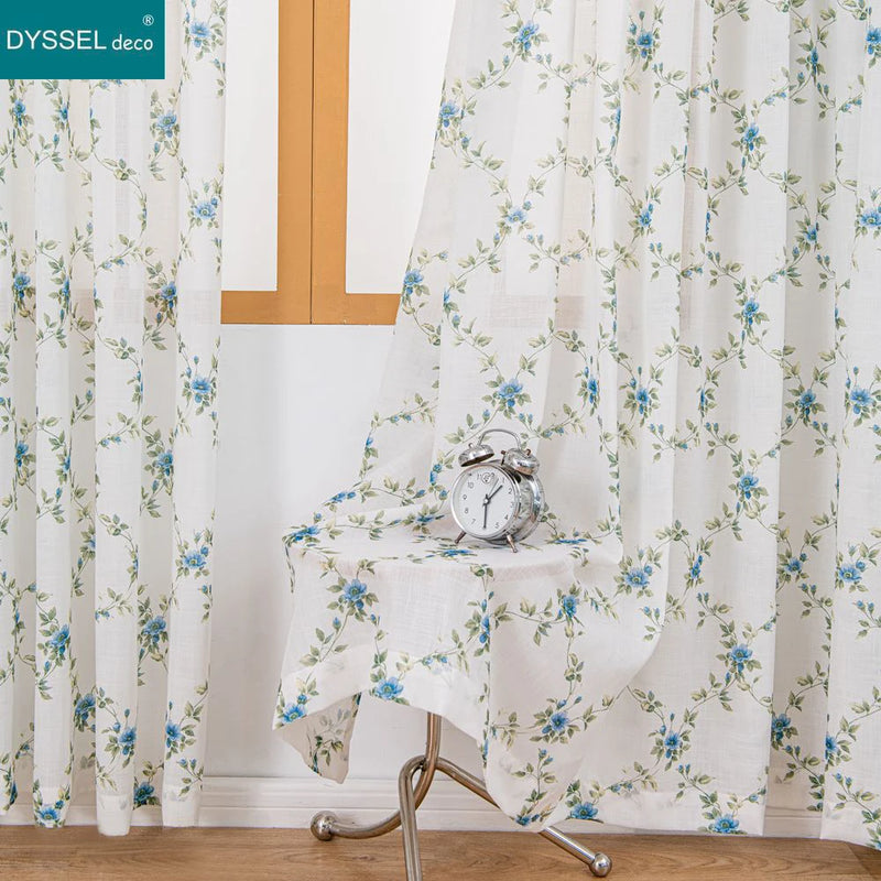 Rideau voile transparent motif floral style moderne salon