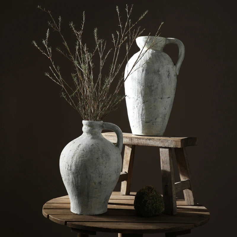 vase en céramique vintage pour fleurs décoration intérieure élégante