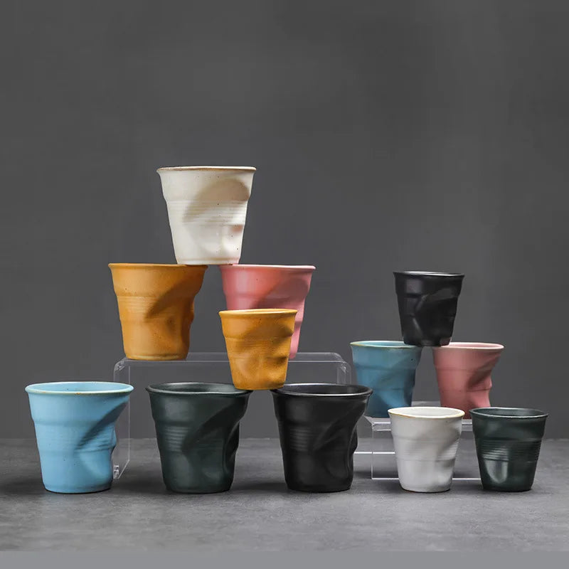 Tasse en gres plissee artisanale style vintage latte - vue 2 sur 7
