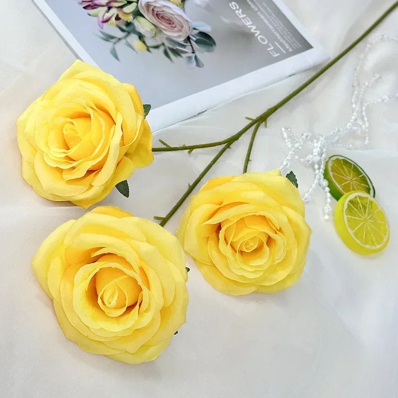 branches de roses artificielles en soie pour décoration élégante - vue 26 sur 40