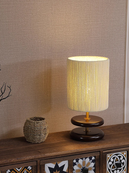 Solid Wood Design Creative Walnut Color Living Room, Study, Bedroom, Bedside, Japanese Style Atmosphere Decoration E27 Desk Lamp - vue 5 sur 10