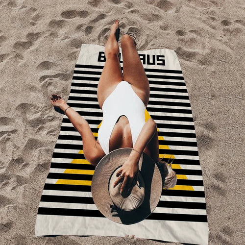 serviette de plage bauhaus geometrique microfibre absorption rapide