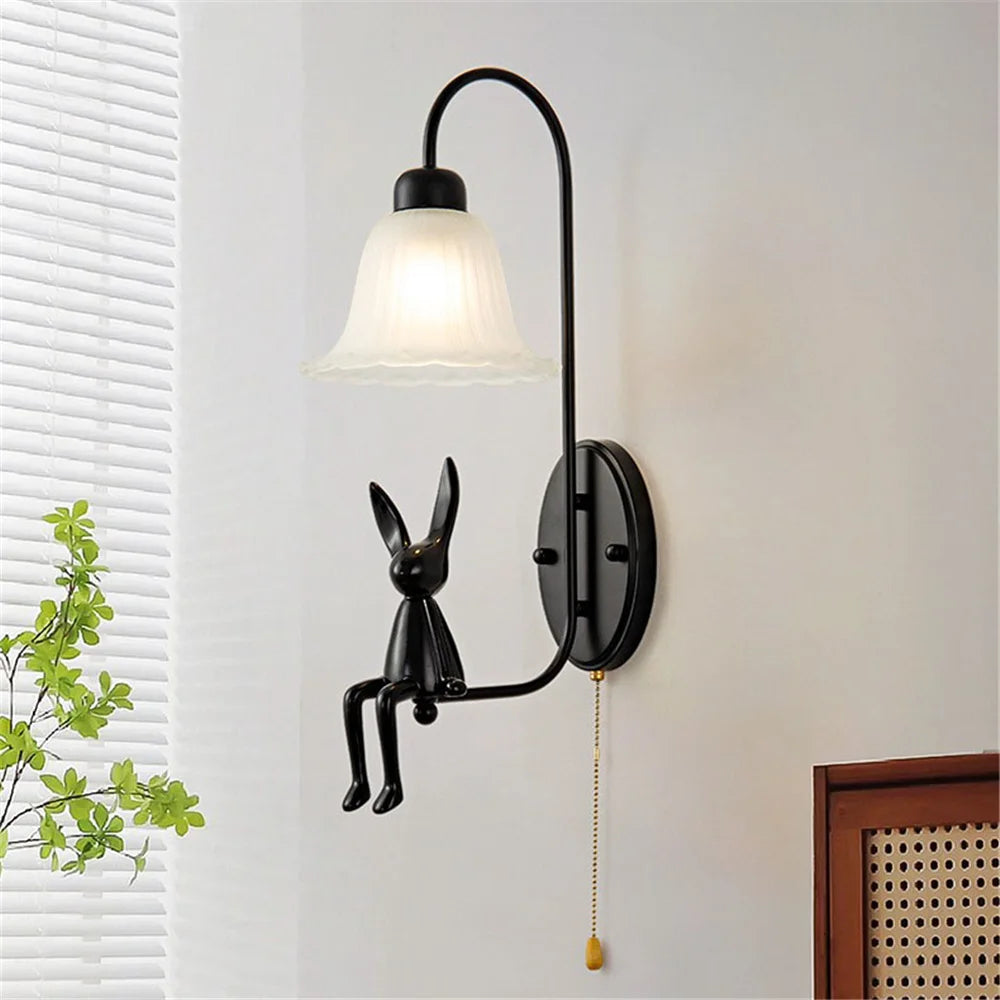 applique murale rétro en verre noir avec interrupteur à tirette - vue 3 sur 7