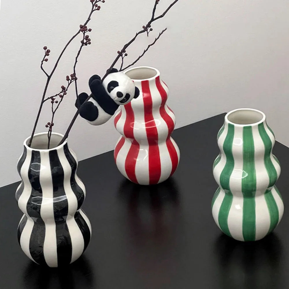 vase en céramique nordique pour décoration et cadeaux - vue 3 sur 8