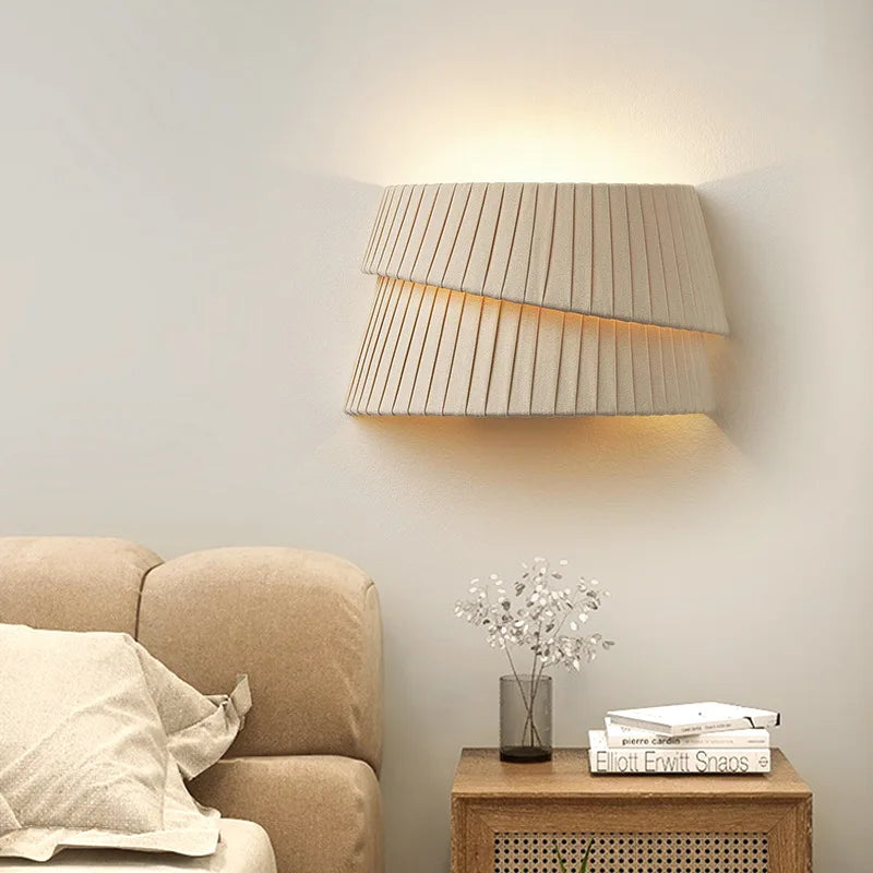 lustre minimaliste en tissu fait main style wabi sabi - vue 5 sur 14