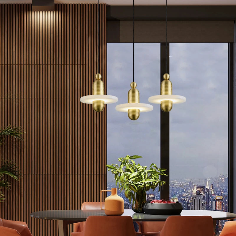 suspension LED en marbre et aluminium avec cordon réglable