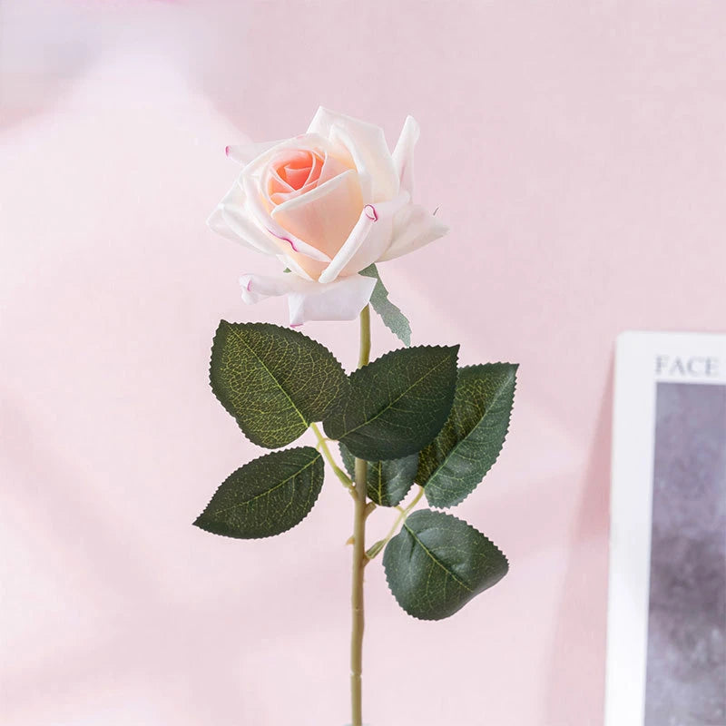 fleurs artificielles réalistes roses pour décoration intérieure