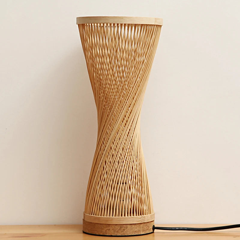 Lampe de Table en bambou tissée à la main - vue 4 sur 8