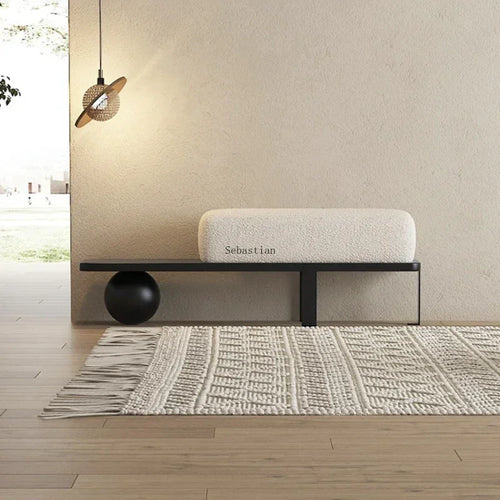 tabouret créatif pour changer de chaussures à la maison - vue 2 sur 11