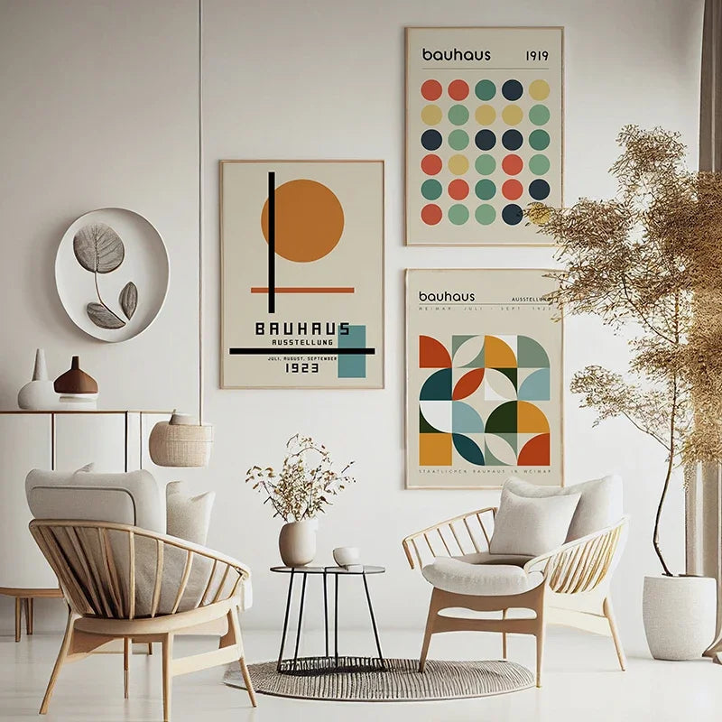 affiches géométriques bauhaus pour décoration murale moderne