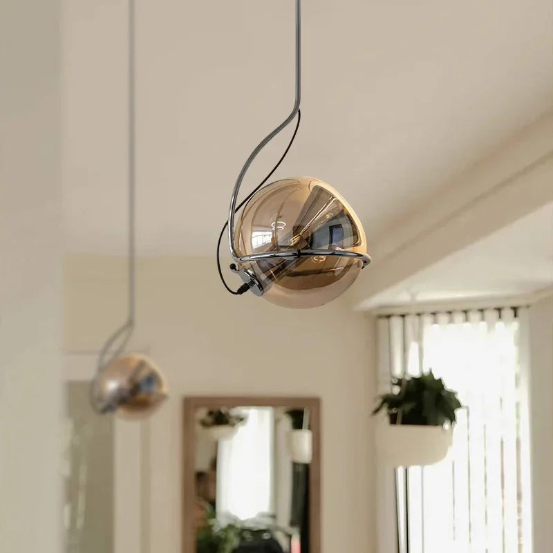 lustre rétro américain en verre ambré pour ambiance créative - vue 5 sur 9