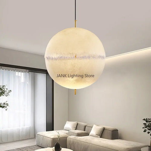 Suspension design boule en forme de lune