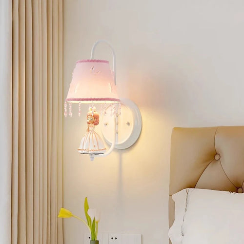 applique murale romantique pour chambre de fille moderne et chaleureuse - vue 5 sur 6