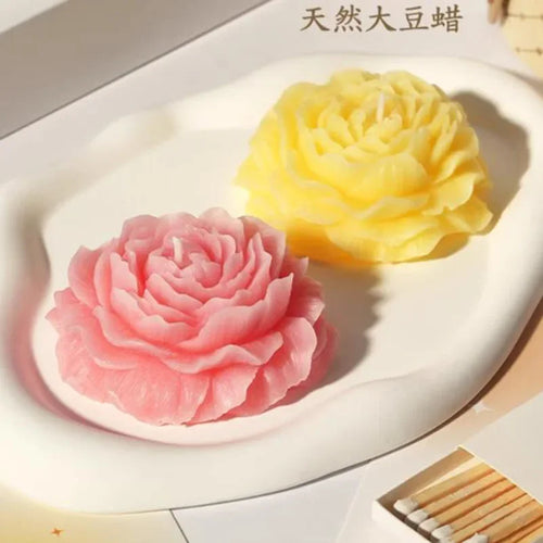 bougie parfumée fleur de pivoine en cire de soja décorative - vue 5 sur 10