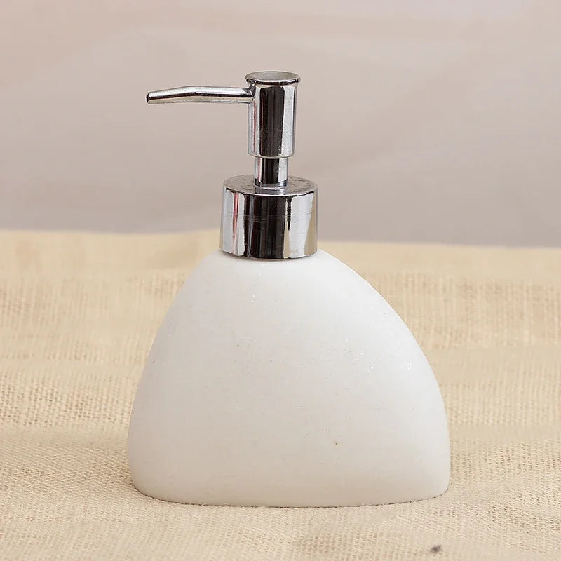 bouteille de savon liquide pour salle de bain d'hôtel - vue 19 sur 23