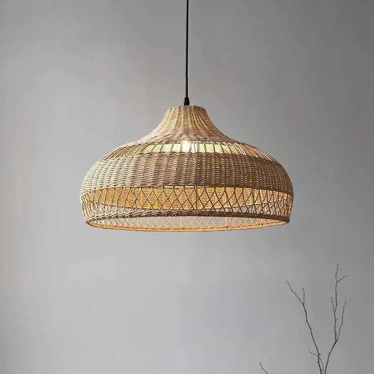 Lustre design en rotin clair