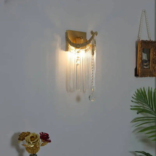 applique murale rétro en cristal et laiton vintage pour intérieur élégant - vue 2 sur 7