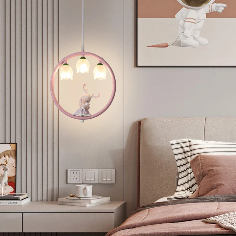 suspension mignonne pour chambre de petite fille moderne - vue 4 sur 12
