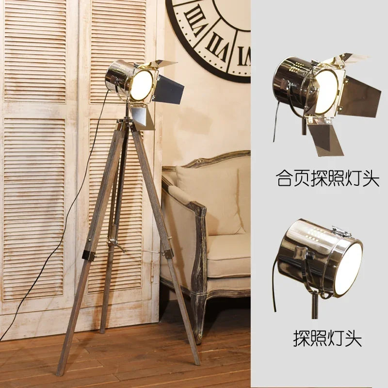 lampe de sol industrielle en bois avec trépied vintage à charnière - vue 4 sur 9