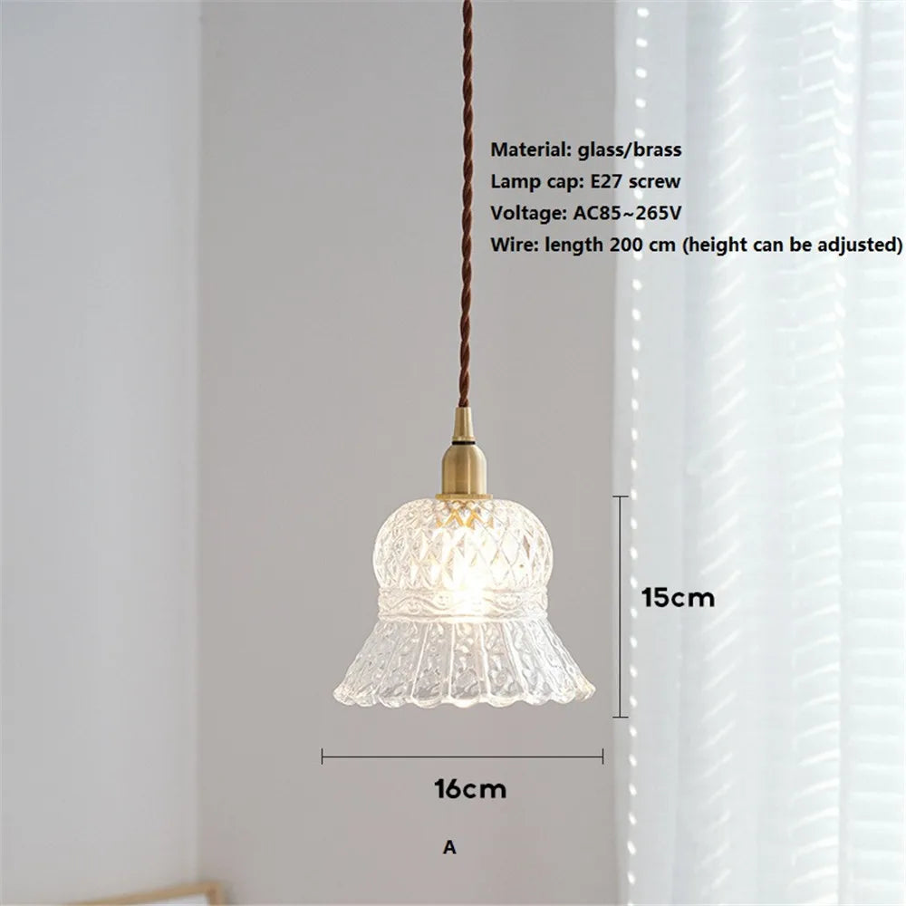 lustre antique en laiton et verre pour décoration maison - vue 4 sur 8