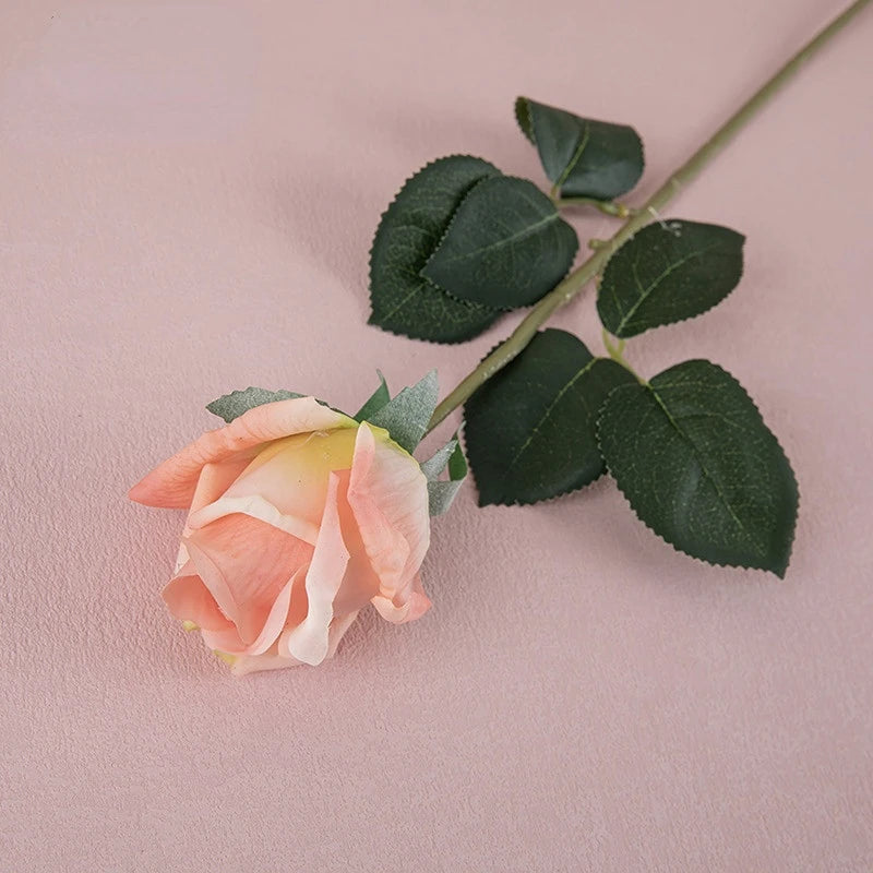branche de roses en latex touché réaliste décoration pour bar et restaurant