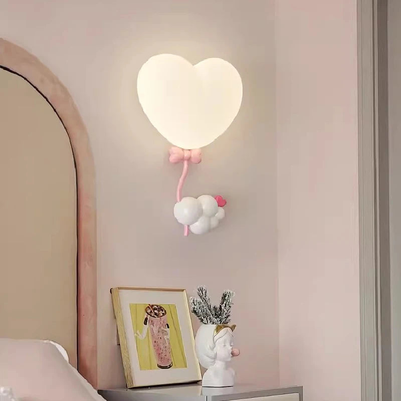 applique murale led en forme de cœur pour chambre d'enfant - vue 4 sur 12