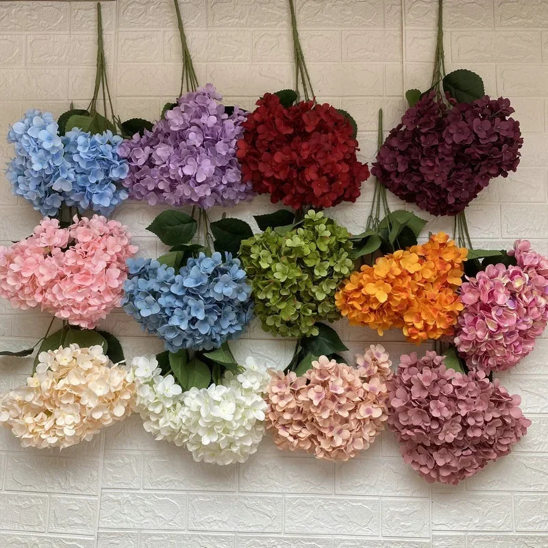 bouquet d'hortensias en soie pour décoration intérieure élégante - vue 5 sur 11