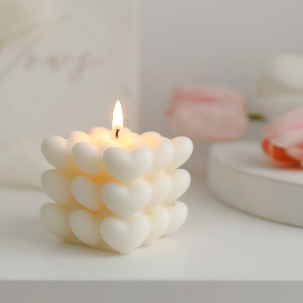 bougie parfumée cube cœur en cire de soja fait main décorative - vue 5 sur 11