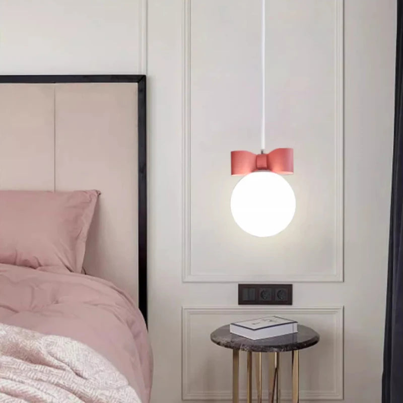 lustre romantique moderne simple pour chambre d'enfant princesse