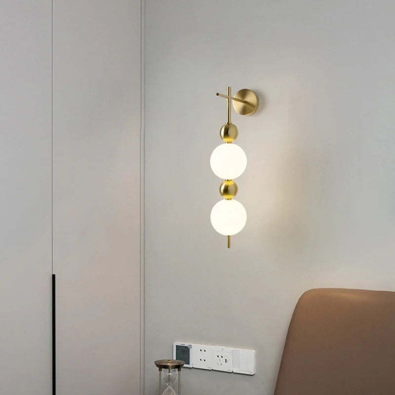 applique murale led en métal avec boule acrylique design et gradation variable - vue 4 sur 9