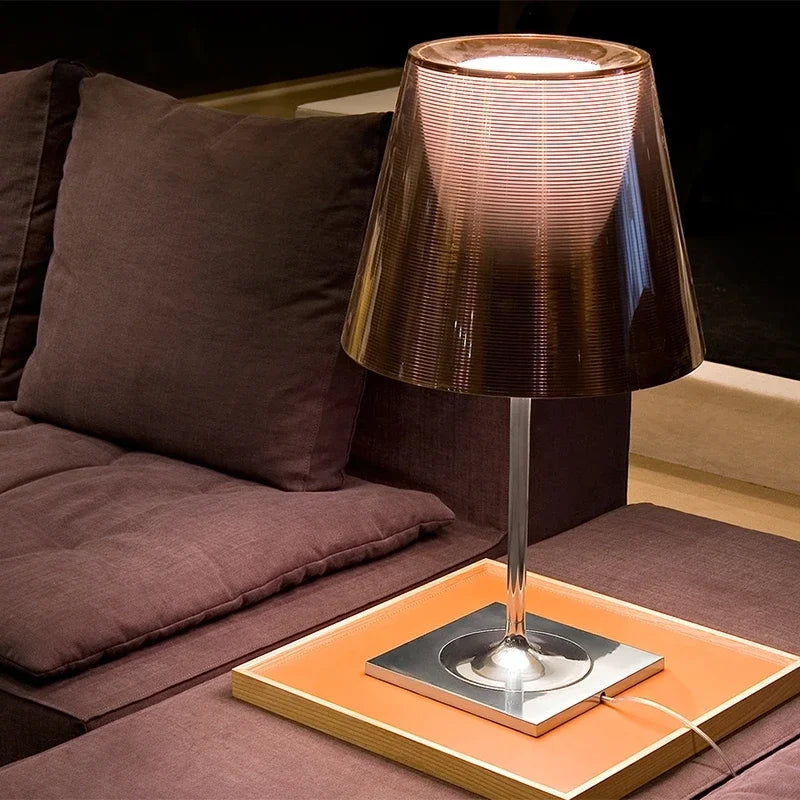 lampe de table design italien moderne en acrylique pour décor nordc maison