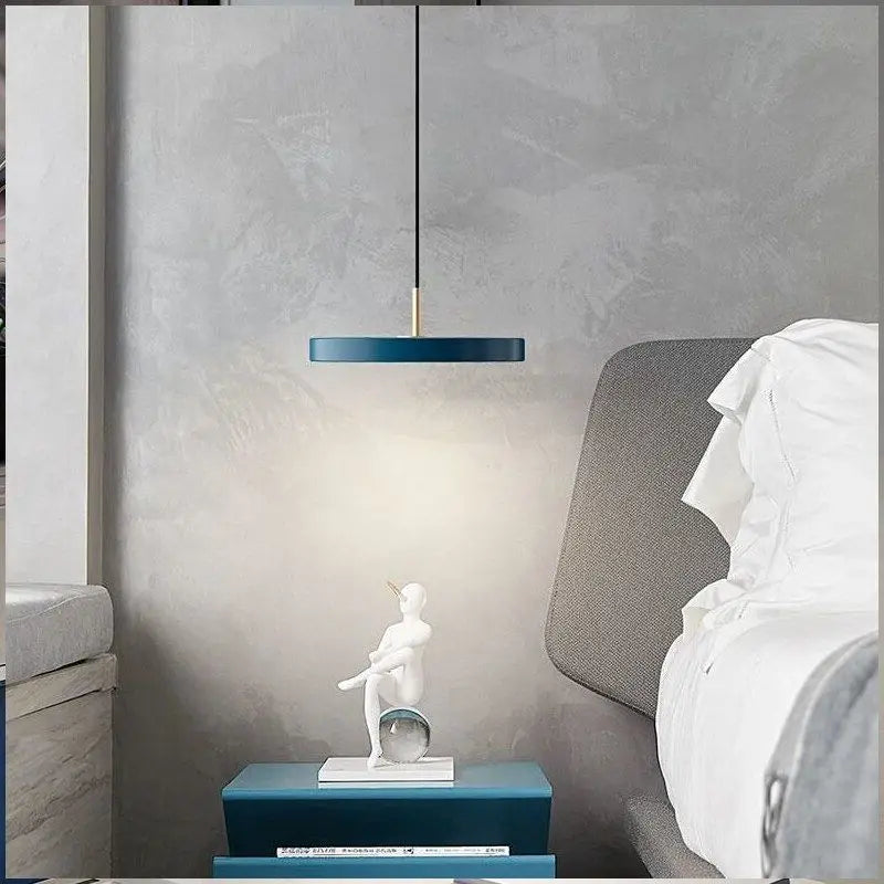 Suspension led moderne pour étude et salon