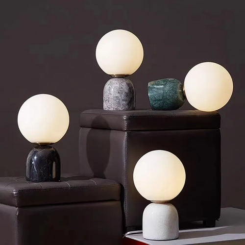 lampe à poser en marbre et verre pour intérieur élégant - vue 3 sur 9