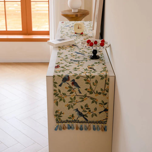 Chemin de table jacquard nordique motif animal pompons