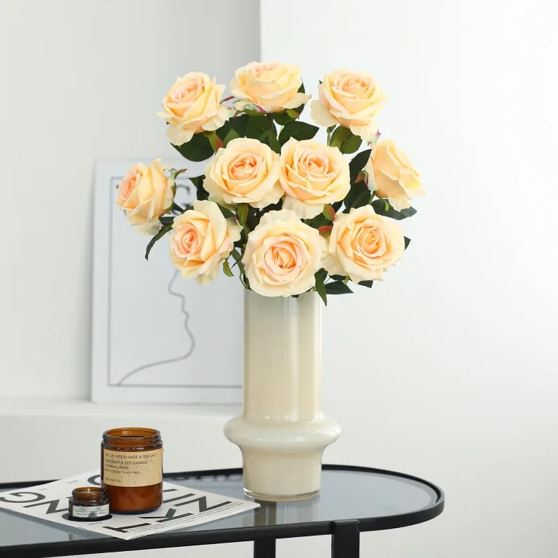 fleurs artificielles décoratives pour une ambiance agréable - vue 4 sur 17