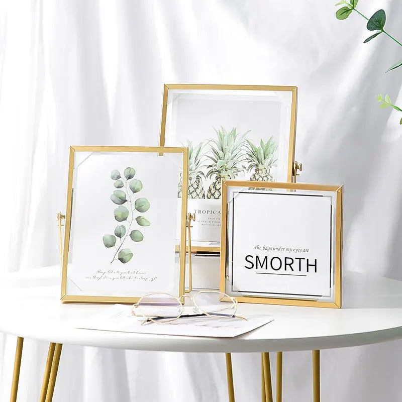 cadre photo en verre flottant avec fleurs pressées décoratif - vue 6 sur 8