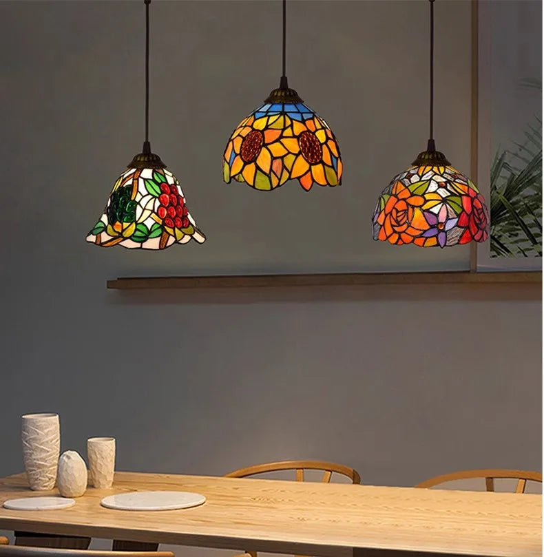 suspension vintage tiffany en verre teinté pour décoration intérieure