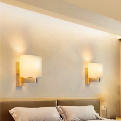 applique murale led créative en bois massif et verre style nordique décorative - vue 4 sur 7