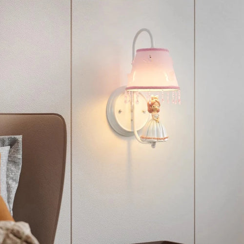 applique murale romantique pour chambre de fille moderne et chaleureuse - vue 6 sur 6