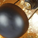 lampadaire industriel réglable avec trépied flexible pour intérieur moderne