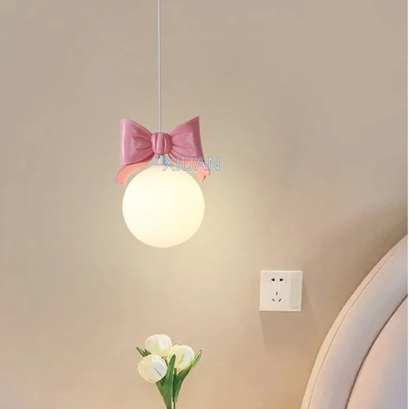 suspension de chevet pour petite chambre avec nœud papillon
