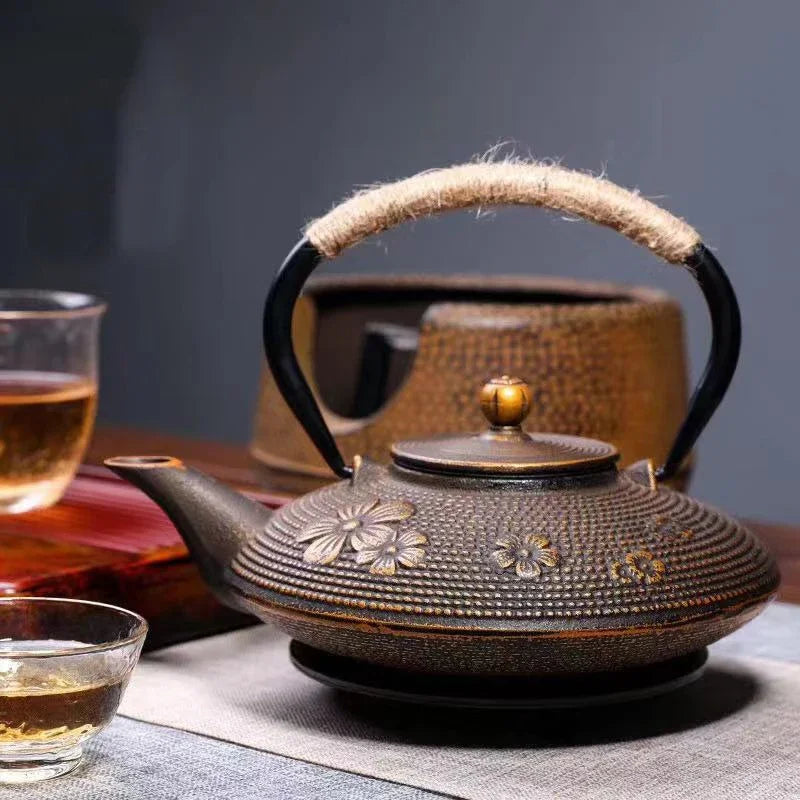 Théière japonaise en fonte avec infuseur maille 750ml - vue 4 sur 7