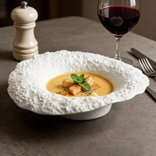 Assiette céramique texture roche bol chapeau design