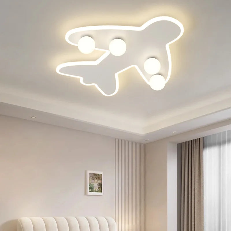 plafonnier lumineux avion moderne pour chambre d'enfants - vue 3 sur 10