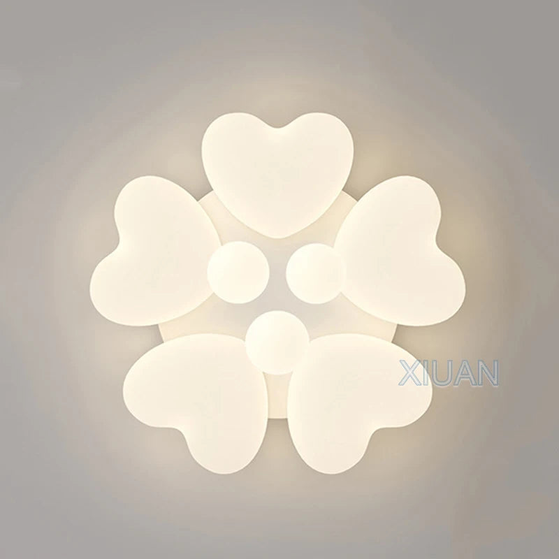 lustre moderne coeur d'amour pour enfants romantique