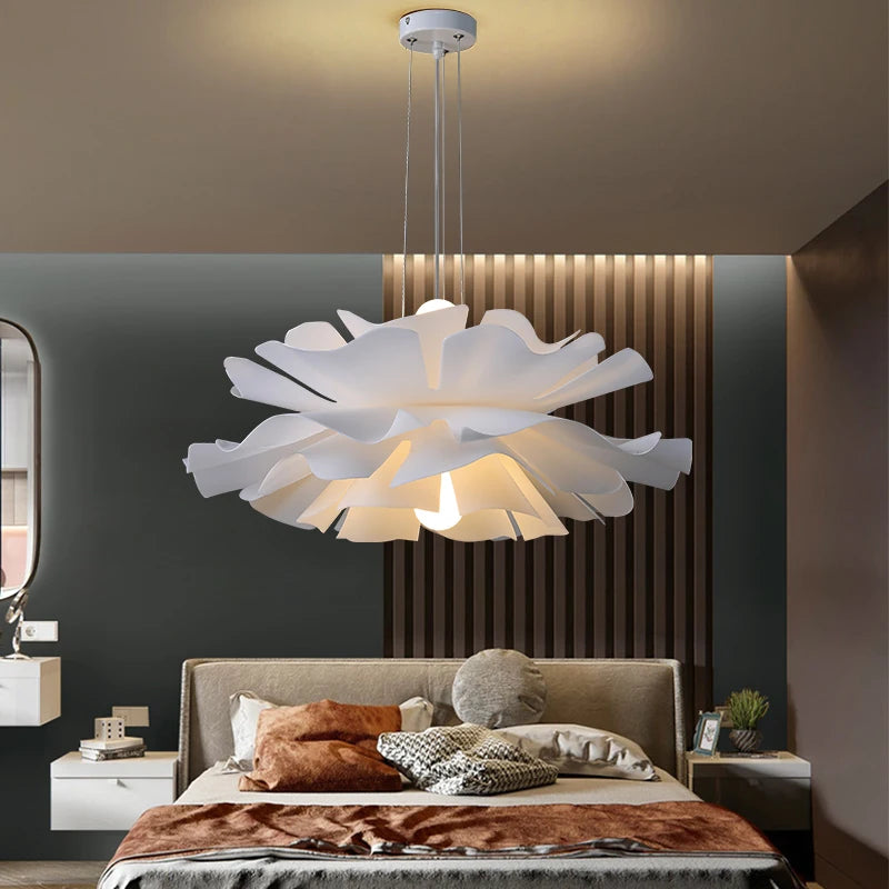 Suspension design LED simple et moderne