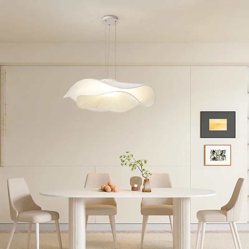 lustre en tissu à led pour un intérieur moderne et minimaliste - vue 3 sur 9