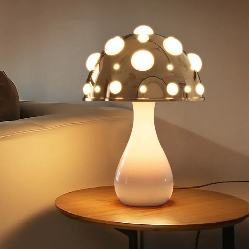 Lampe de Table décorative en forme de champignon - vue 2 sur 8
