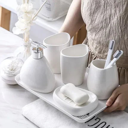 ensemble daccessoires en céramique pour salle de bain élégant et pratique - vue 5 sur 10