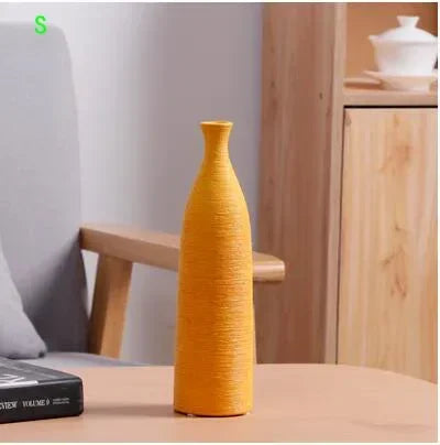 vase en céramique moderne pour décoration intérieure artisanale - vue 13 sur 15